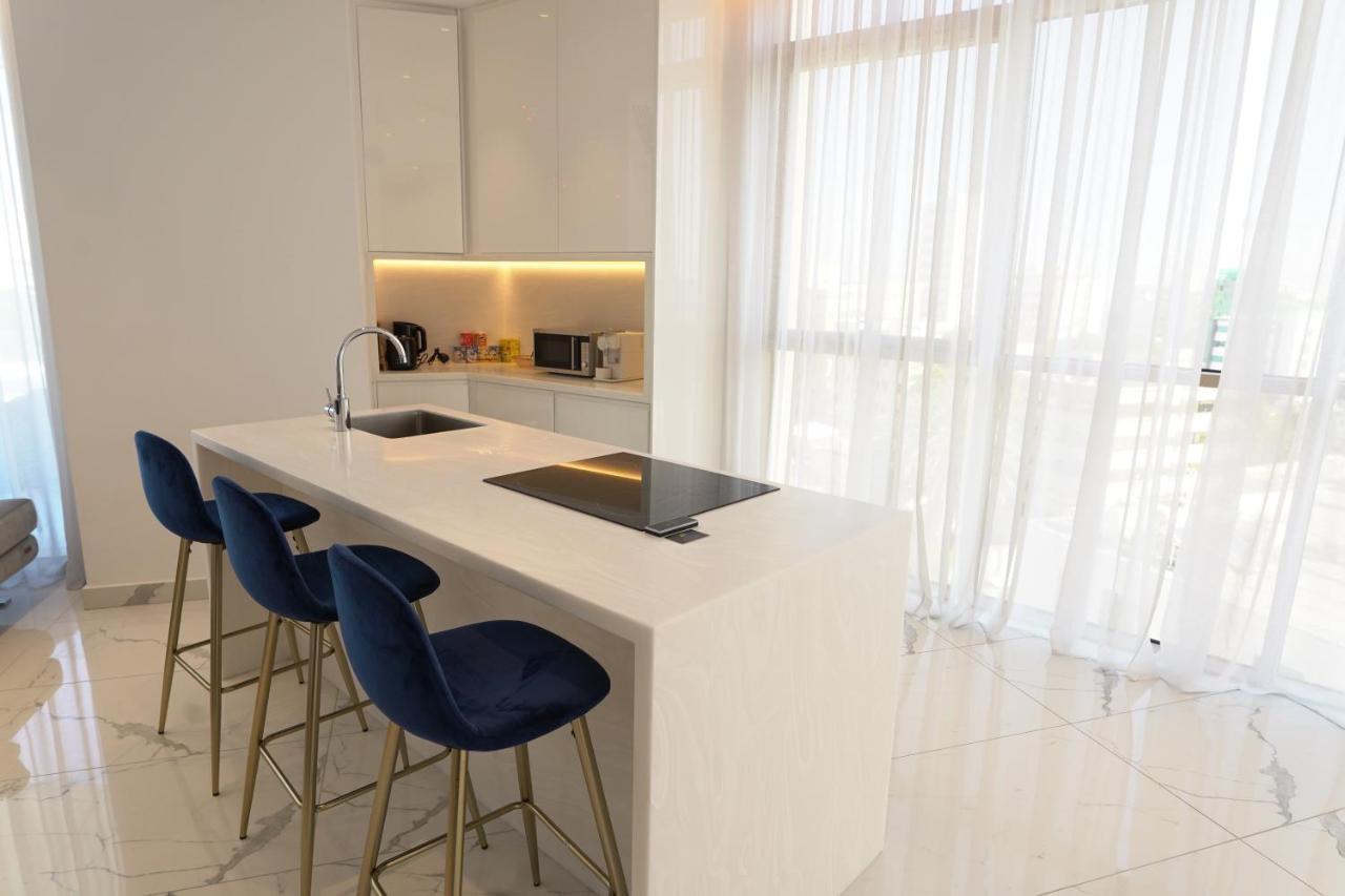 360 Nicosia - 1 Bedroom Luxurious Residence المظهر الخارجي الصورة